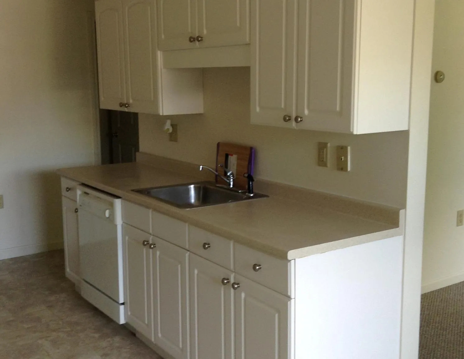 Knollwood Apartments — Photo 4