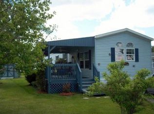 25 Cockburne Ln, Columbia, NH 03576