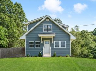 114 Mount Pleasant Rd, North Smithfield, RI 02896