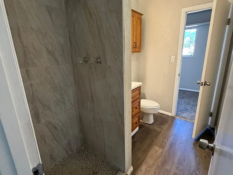 1615 Lenmar Dr — Photo 8