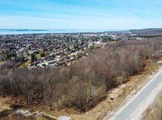 74 Kenreta Dr, North Bay, ON P1C 0A5