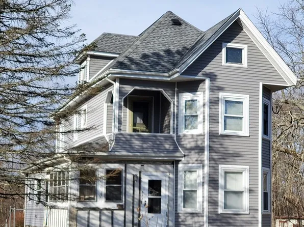 653 Plain St, Brockton, MA 02302