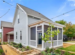 259 E 11th St, Fayetteville, AR 72701