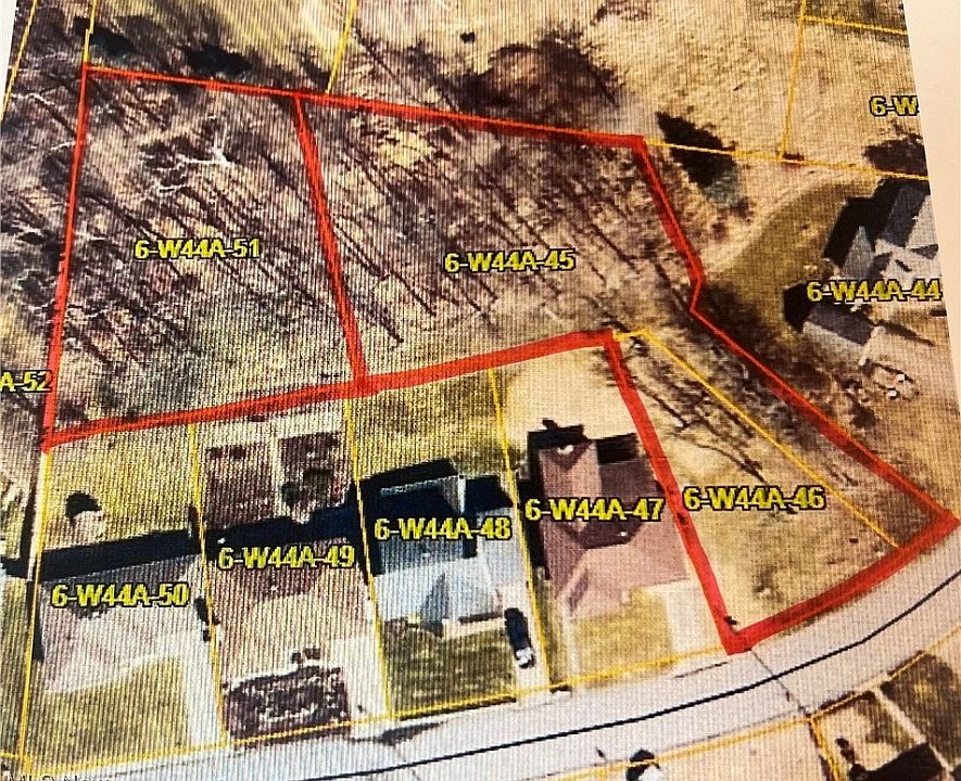 1st image of 0 Putnam Ln
