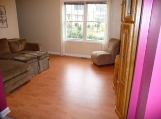 187 Blade St, Warwick, RI 02886