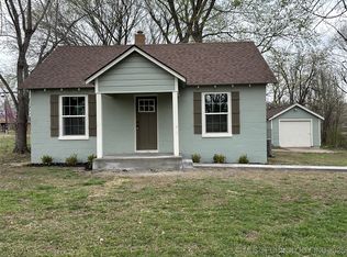 311 E 5th St, Chelsea, OK 74016