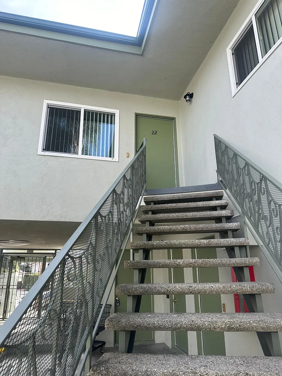 Building Photo - 4153 N Tyler Ave #22