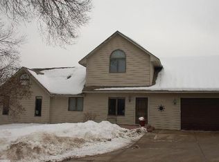 3333 Gaynor St, Minnetonka, MN 55305