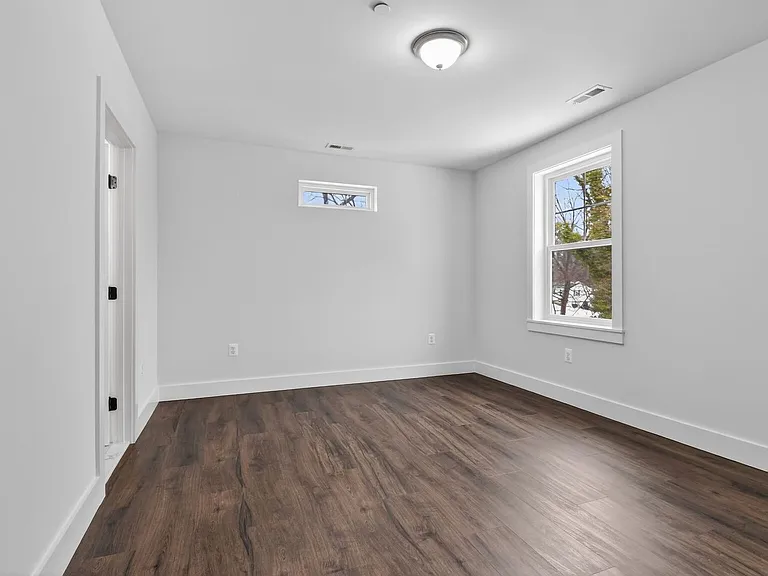 13102 Ideal Dr — Photo 36