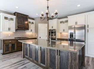 5797 220th St N, Forest Lake, MN 55025