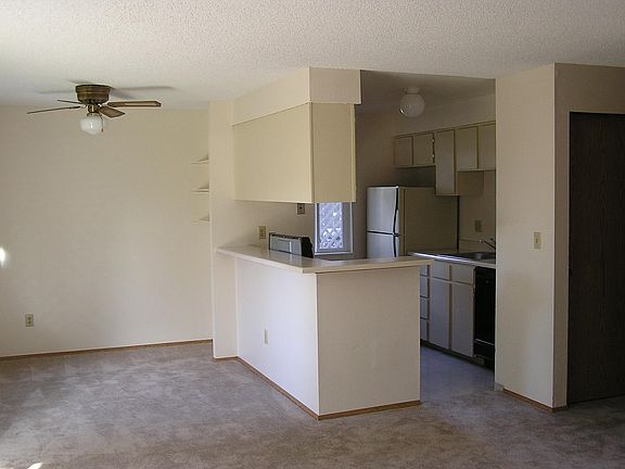 2nd image of 1932 S 331st St APT A101