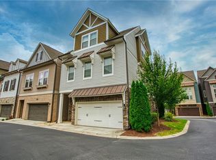 1021 Moorewood Ln SE, Smyrna, GA 30080