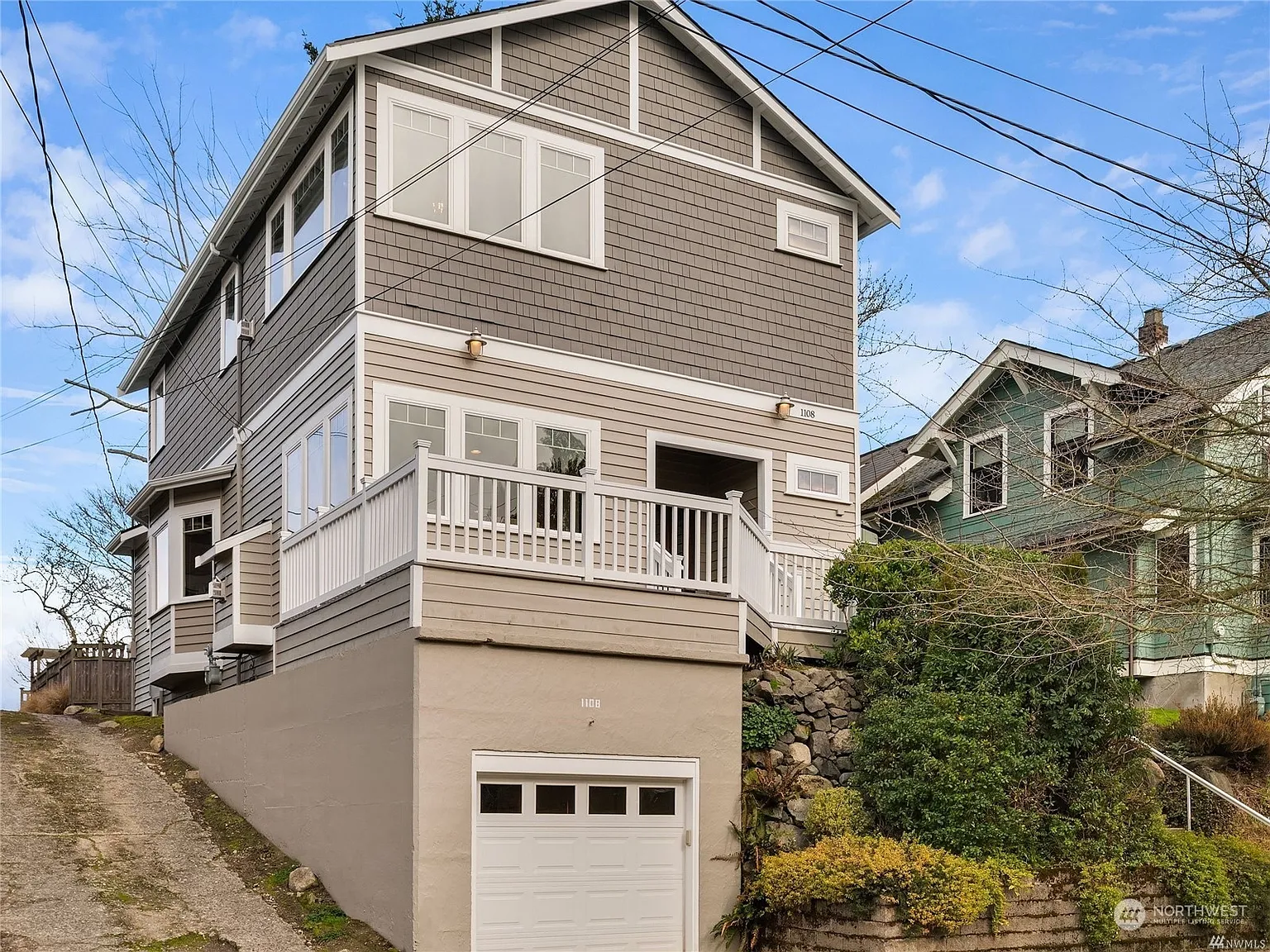 1108 W Blaine Street photo 1