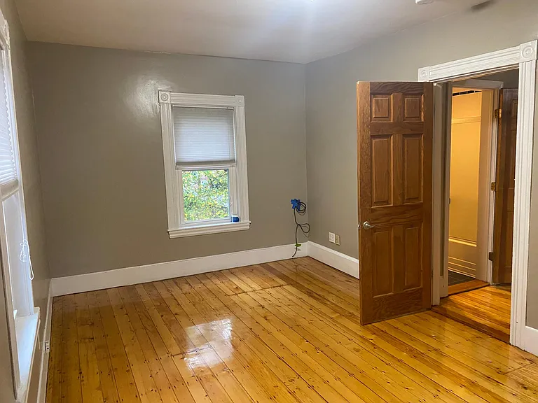 2nd Floor-Bedroom 1