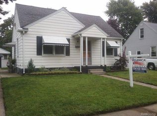 4137 4th St, Wayne, MI 48184