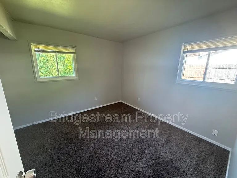 1427 Stuben Dr — Photo 6