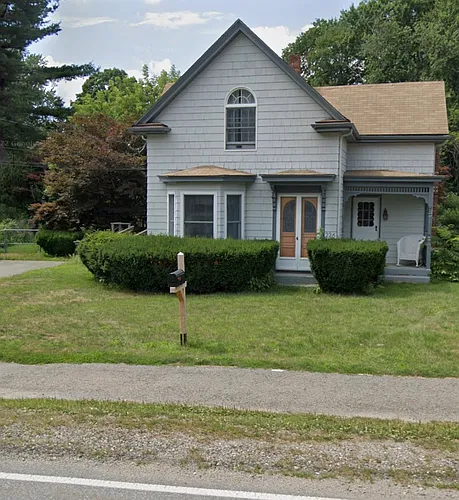 117 Commonwealth Rd Photo 1