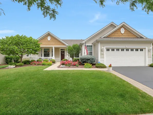 12990 River Park Dr, Huntley, IL 60142