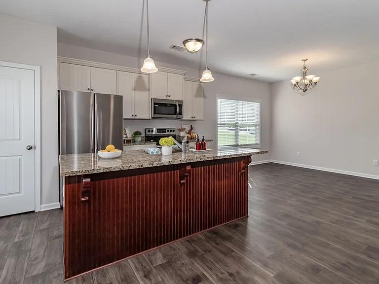 319 Koweta Way — Photo 7