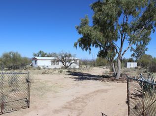 13120 W Hilltop Rd, Tucson, AZ 85736