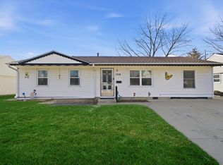 728 Farragut Ave, Romeoville, IL 60446