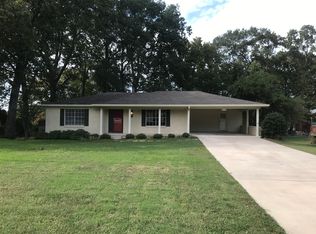 318 Indianhead Dr, Sherwood, AR 72120