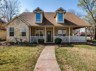 300 Main St, Roanoke, TX 76262