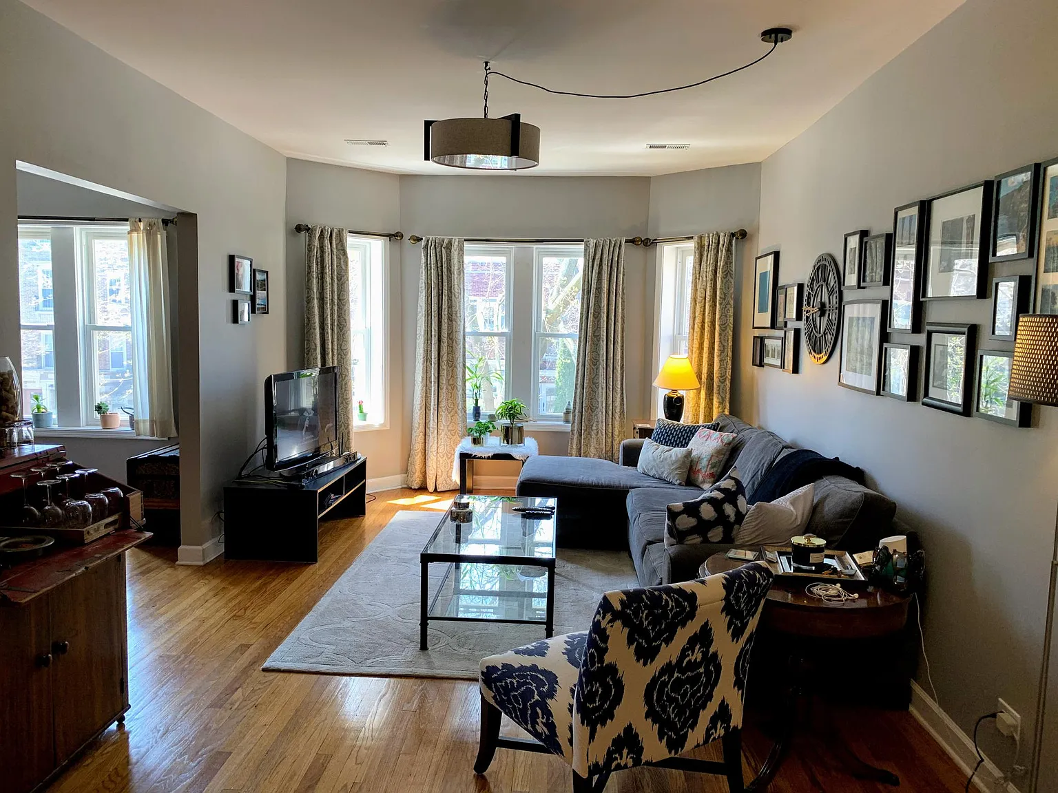 4845 N Wolcott Ave — Photo 2
