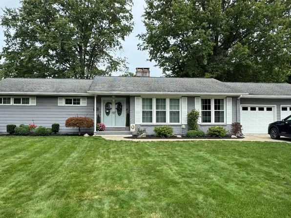 1222 Spring Valley Dr, Erie, PA 16509