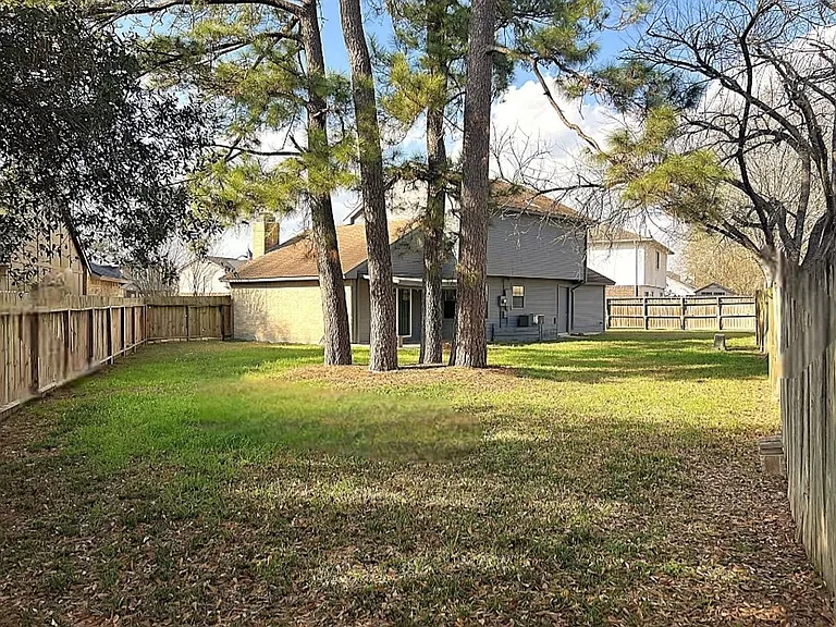 19906 Rising Star Dr — Photo 25