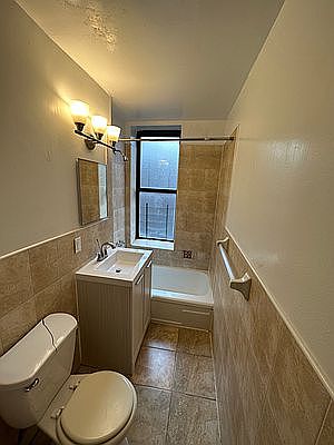 4th image of 42 Caton Pl #1