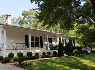 5936 Wintergreen Dr, Raleigh, NC 27609