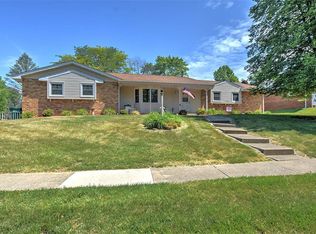 2280 W Ravina Park Rd, Decatur, IL 62526