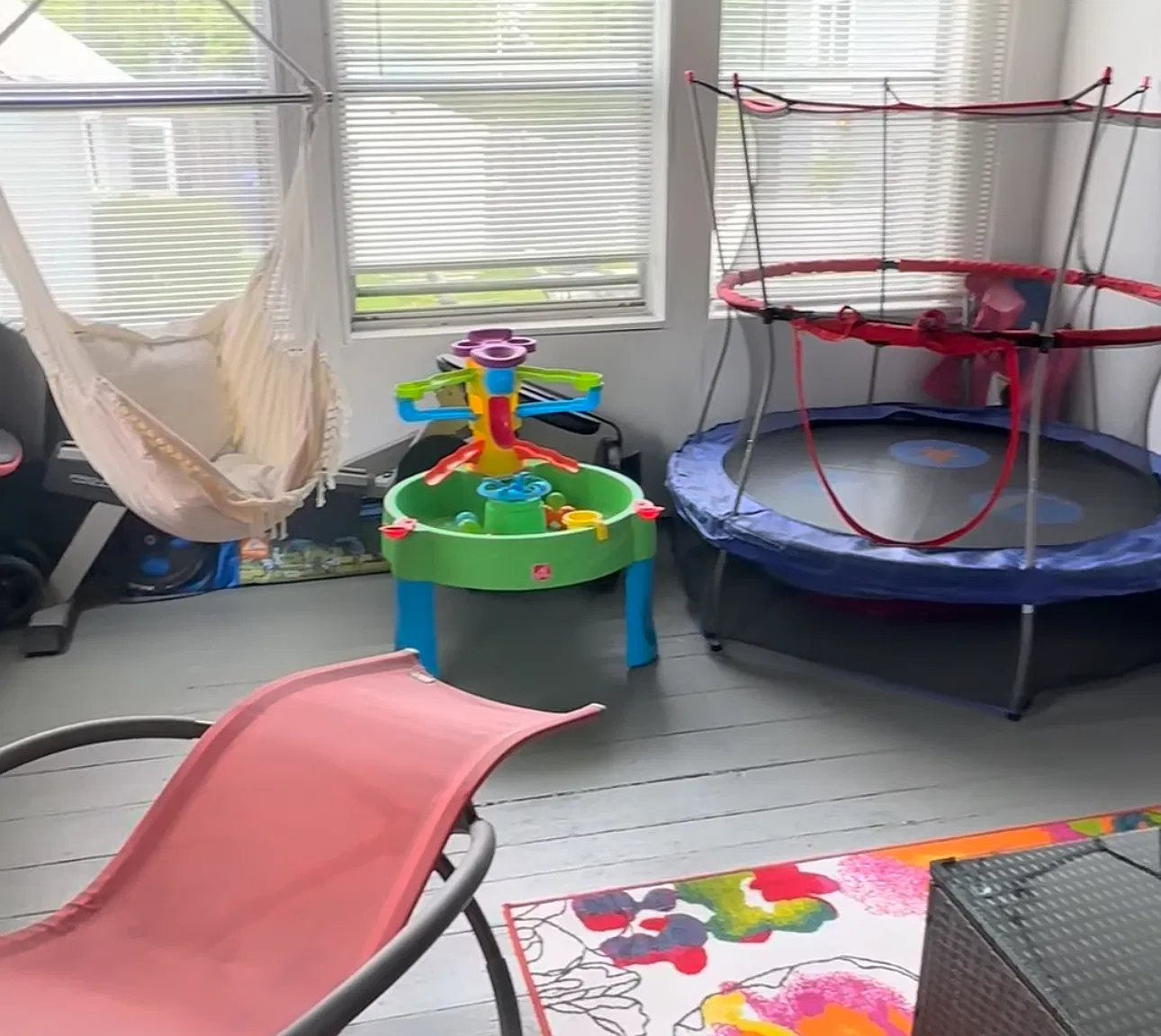 3 bed, 1.5 bath, $1,800 — Photo 4