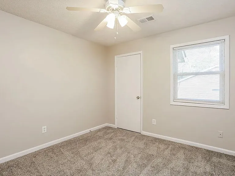 3111 Palomino Dr SW — Photo 11