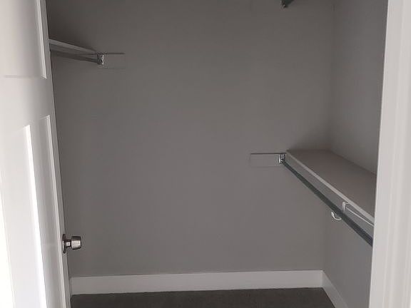 5th image of 4421 River Rd