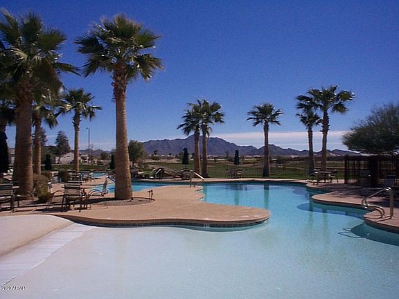 Resort poolbeach entrance