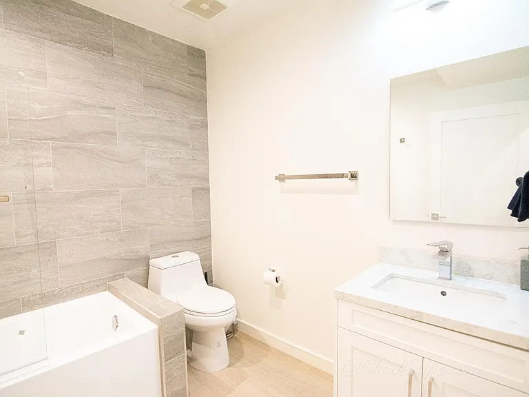 1187 Crenshaw Blvd #103 — Photo 51