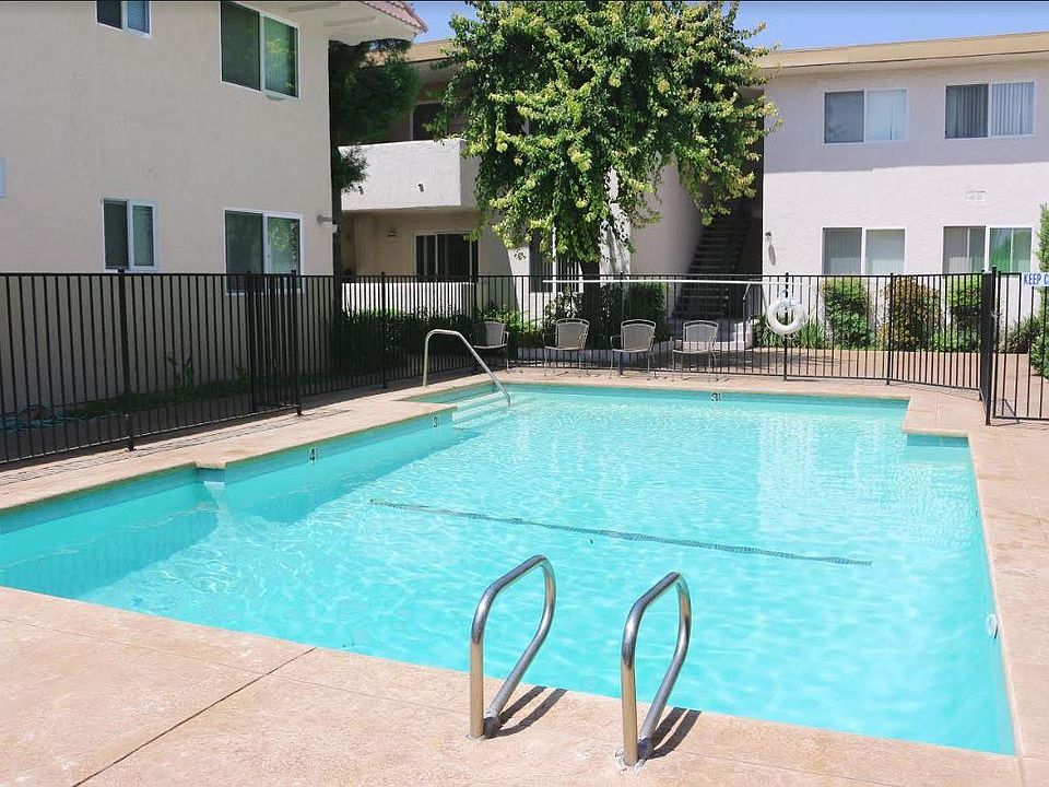 1st image of 19229 Nordhoff St APT 30