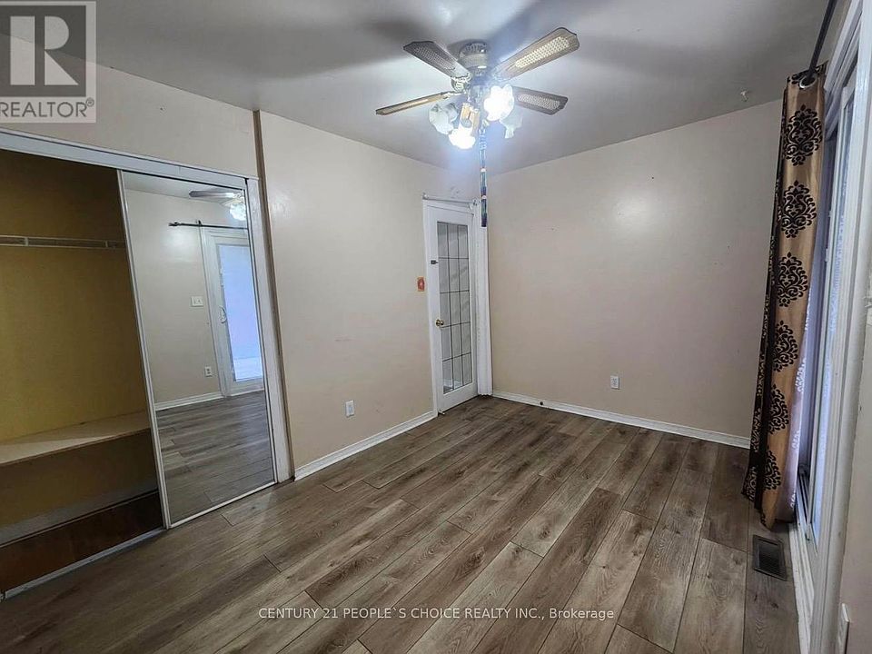 1st image of 17 Seaborn Rd