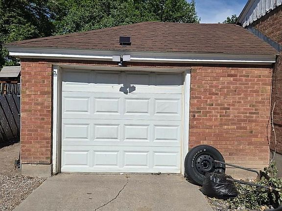 2nd image of 947 Cahoon Ave