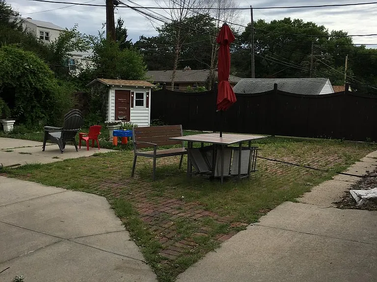 5816 Lafayette Ave — Photo 2