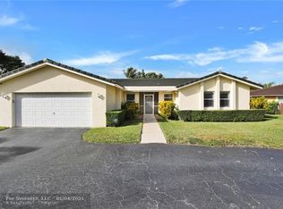 282 NW 90th Ave, Coral Springs, FL 33071