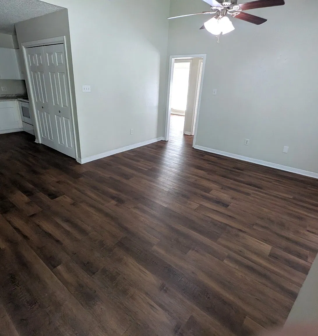 2 bed, 904 sqft, $1,000 — Photo 3