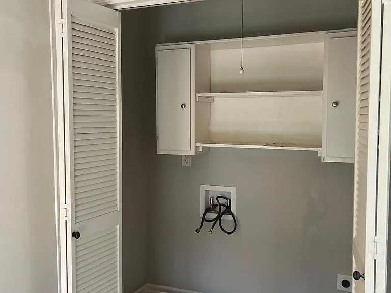 3011 Vinson Dr — Photo 19