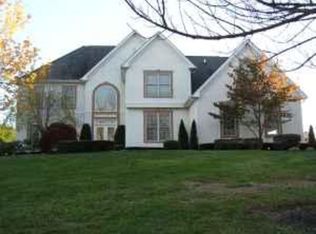 45 Alexanders Ct, Newtown, PA 18940