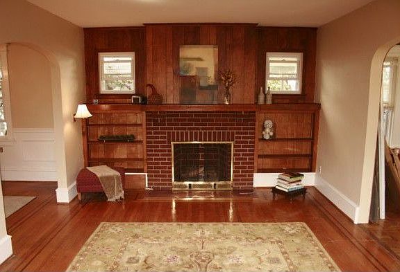 Living Room w/Fireplace