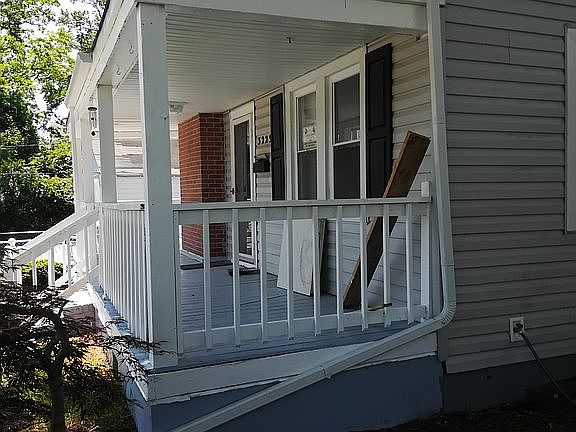 4th image of 3229 Brest Ave