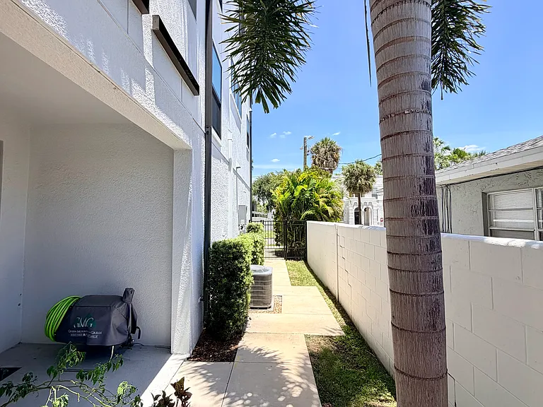 503 S Westland Ave #4 — Photo 72