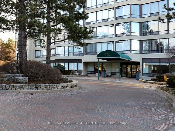 2nd image of 26 Hanover Rd #1704